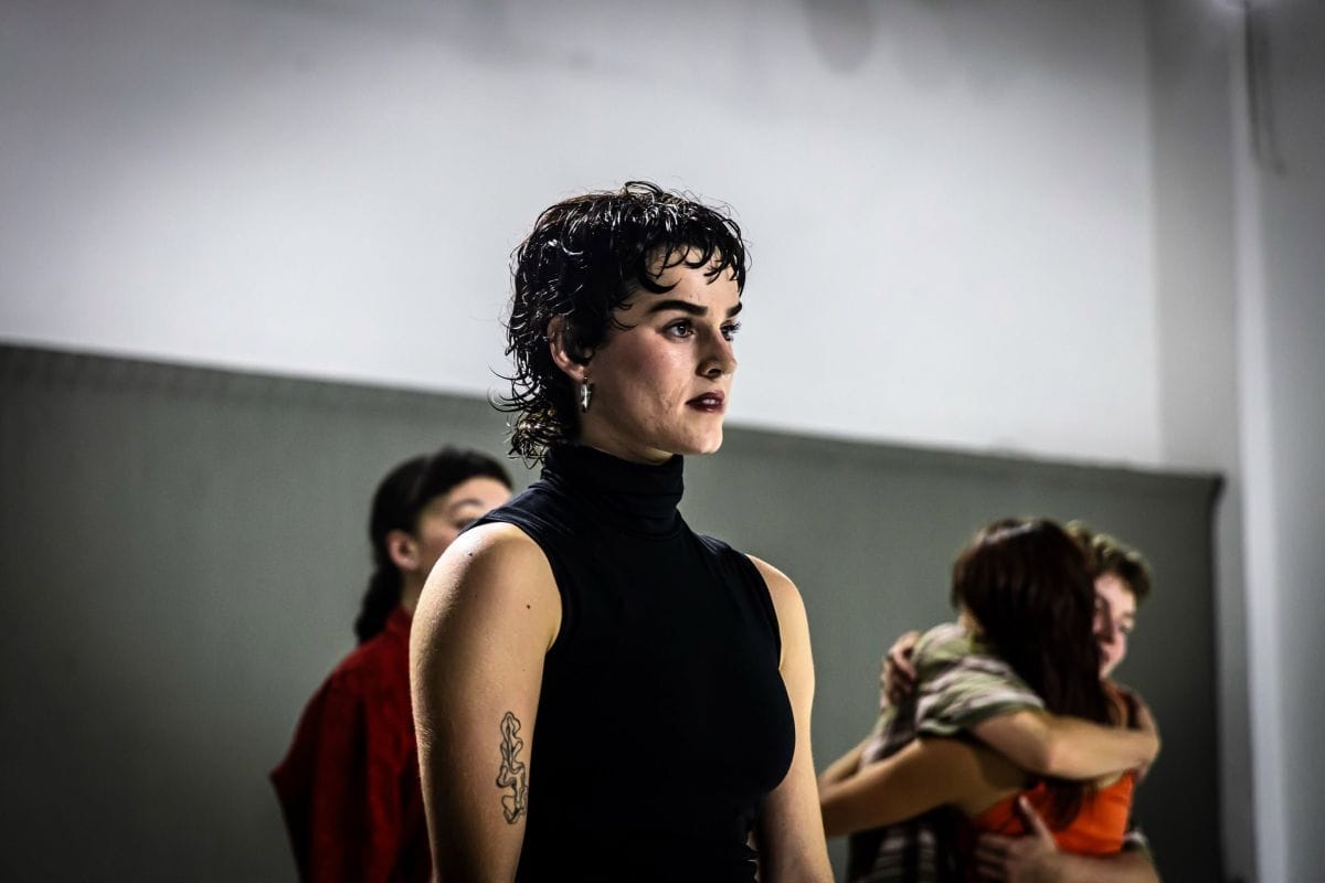 'LA FÁBRICA' Creación con CÍA. DESCALZINHADANZA. Irene Vázquez y Pedro Núñez Delgado